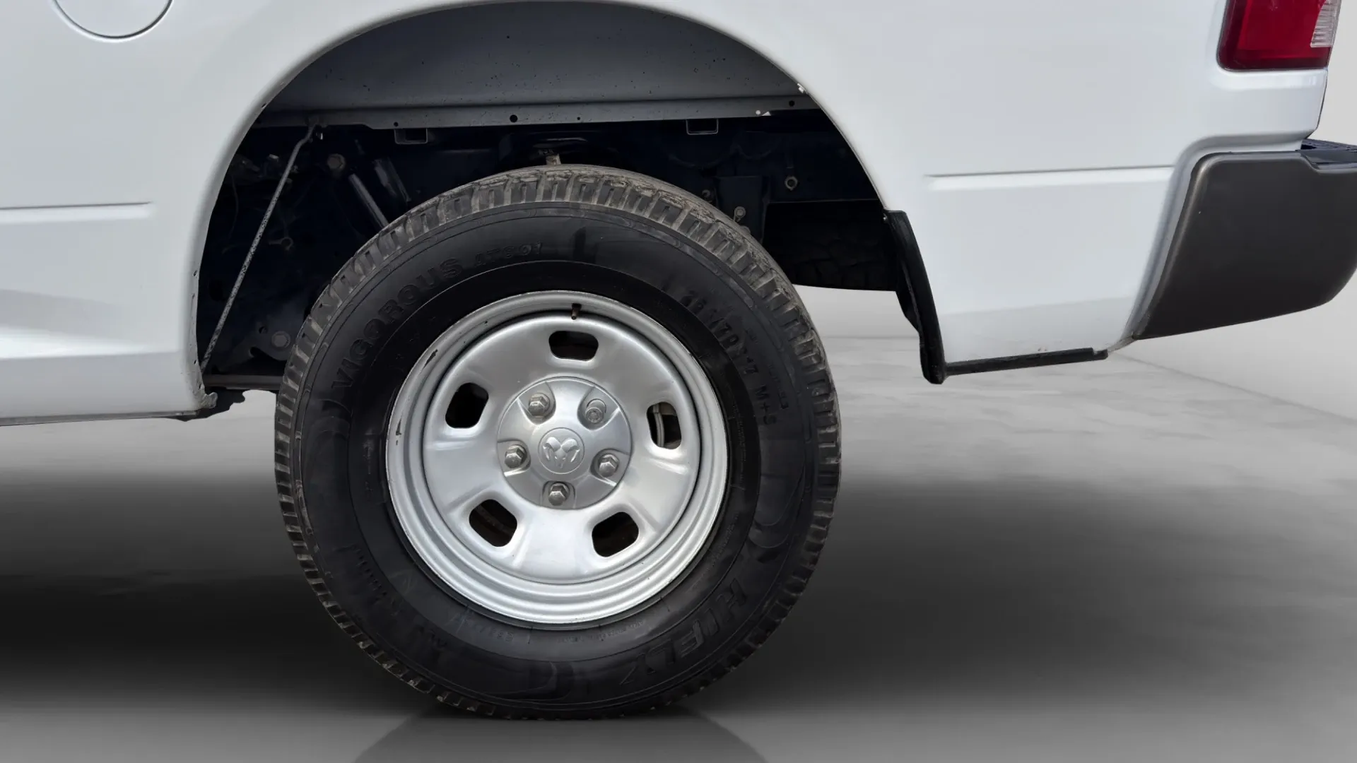 RAM 1500 2020 AAT image 22
