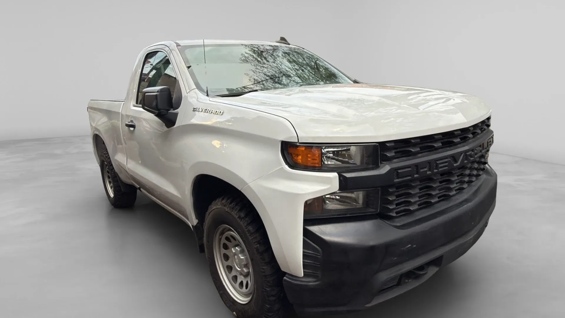 CHEVROLET SILVERADO 2 PTS. WT CABINA REGULAR, 4X2, V6, 4.3L, TA, A/AC	2020
