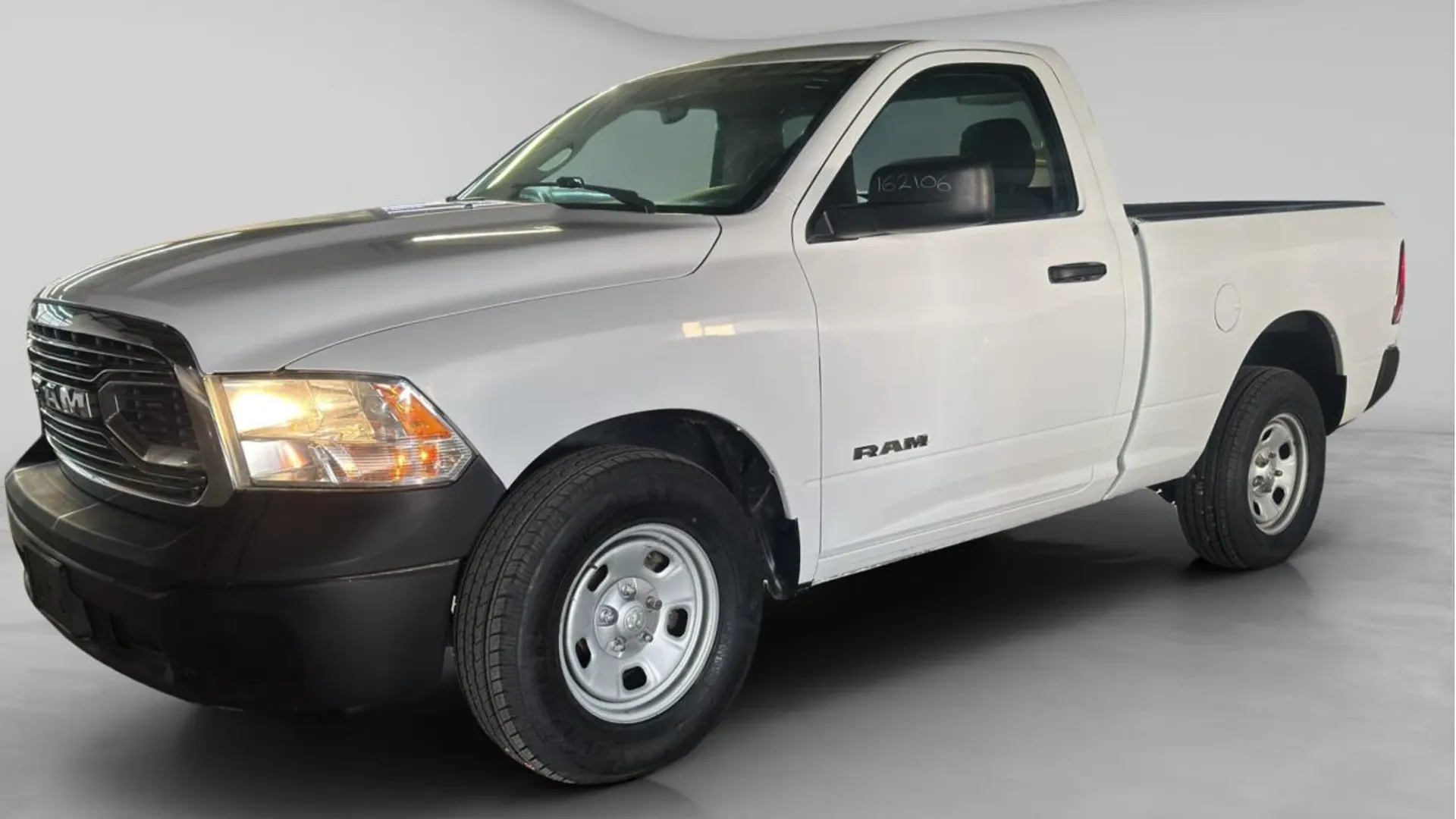 DODGE RAM  1500   V6 2 PUERTAS CABINA REGULAR  4X2
