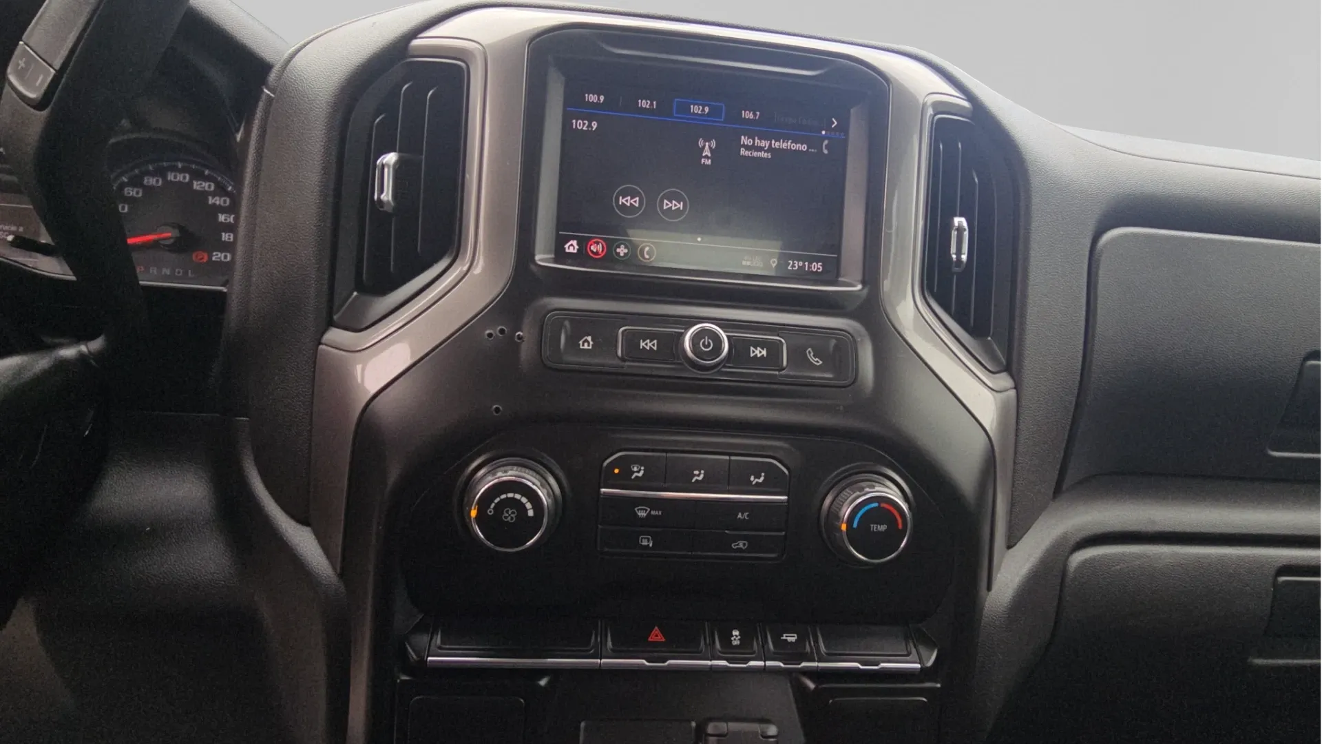 CHEVROLET SILVERADO 2020 PAQ A. CAB REG WT 4X2 MOTOR V6 4.3L (CDV) image 24