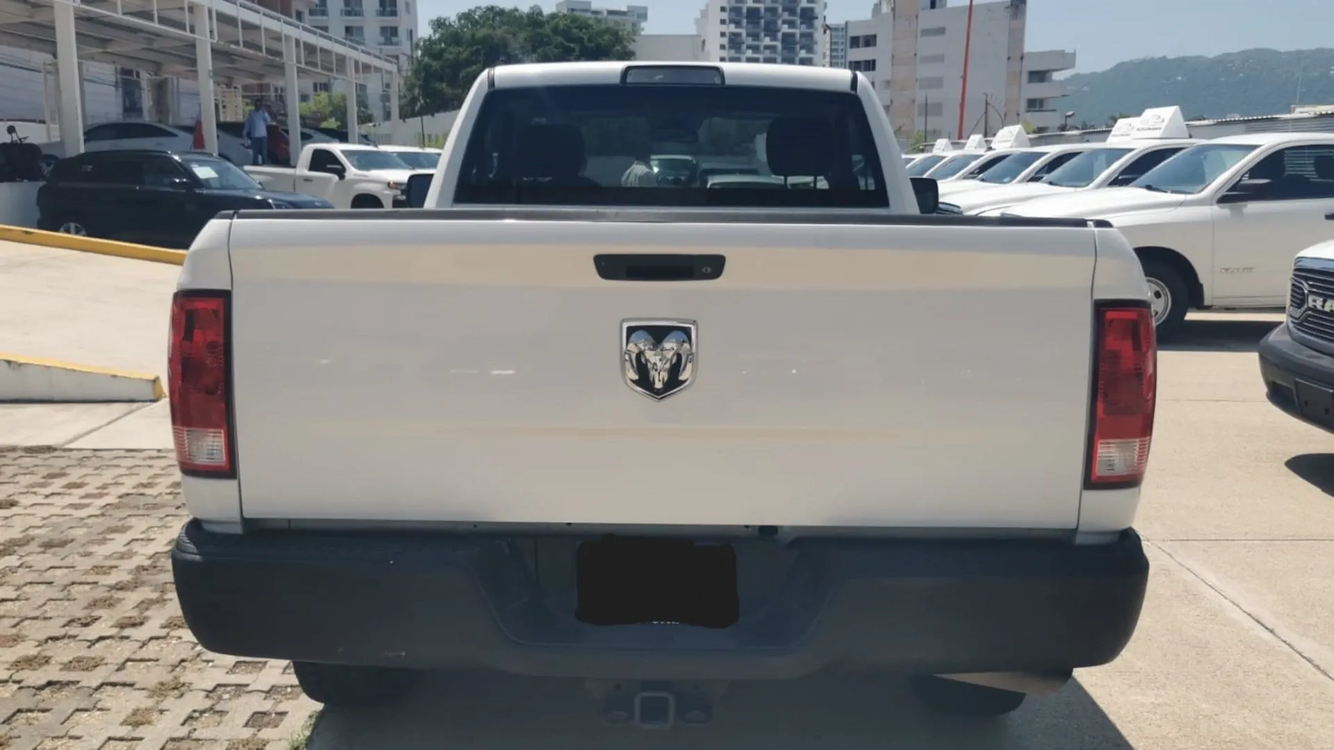 RAM 1500 ST CAB REG 4X2 MMA image 7