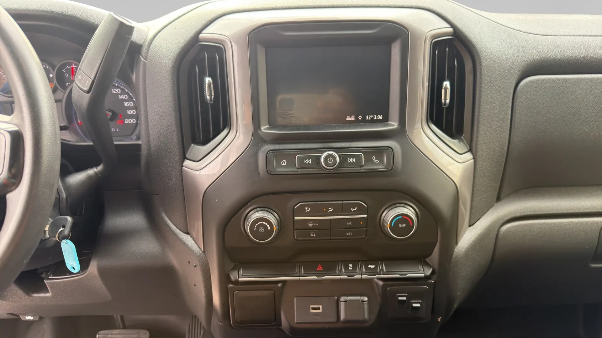 CHEVROLET SILVERADO *2020* AAT image 21