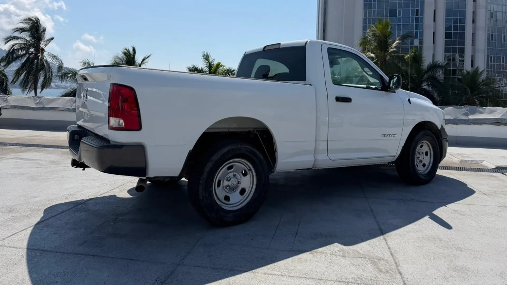 RAM 1500 ST 4X2 MMA image 6