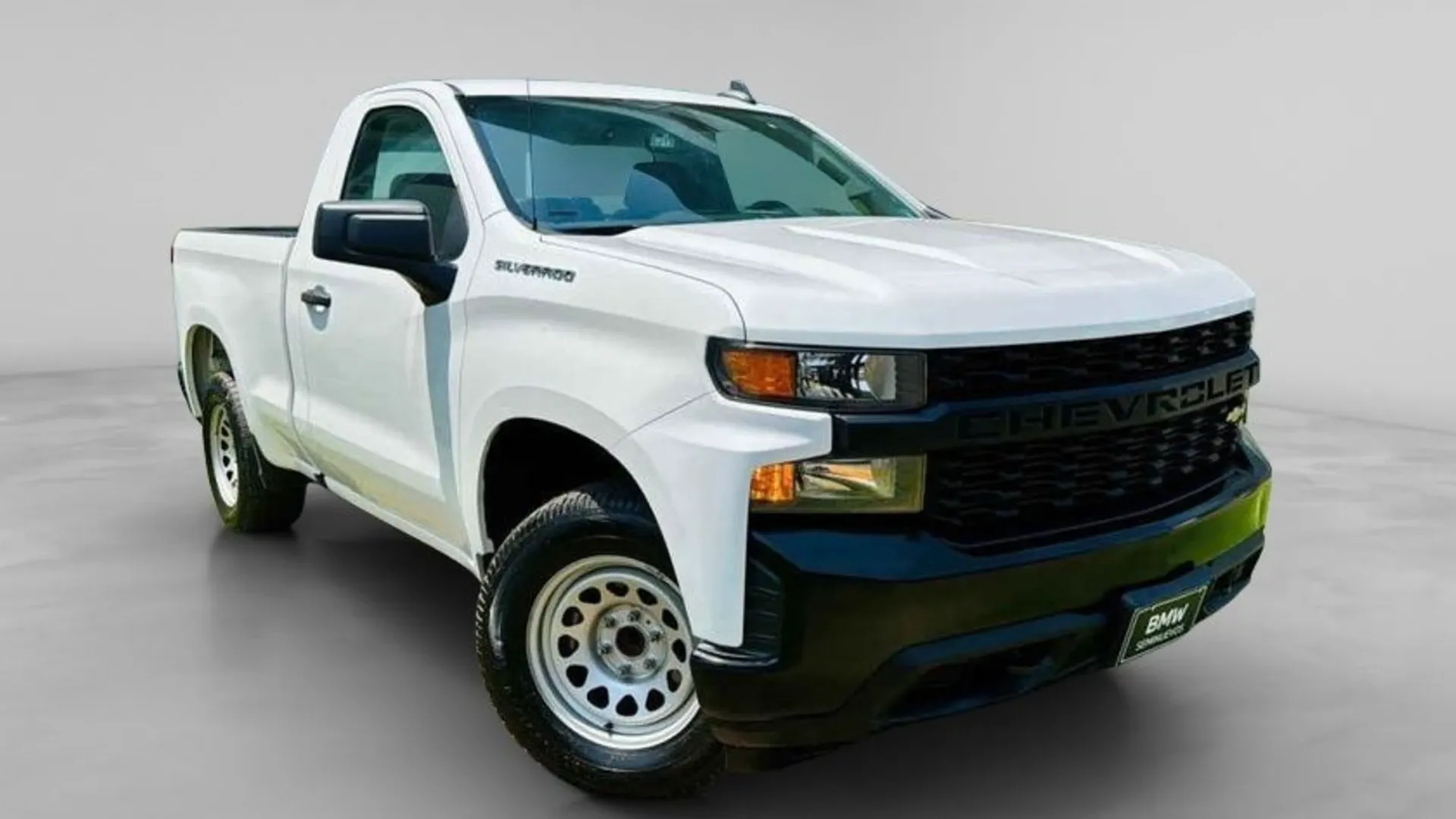 SILVERADO WT CABINA REGULAR 4X4 MMA image 2