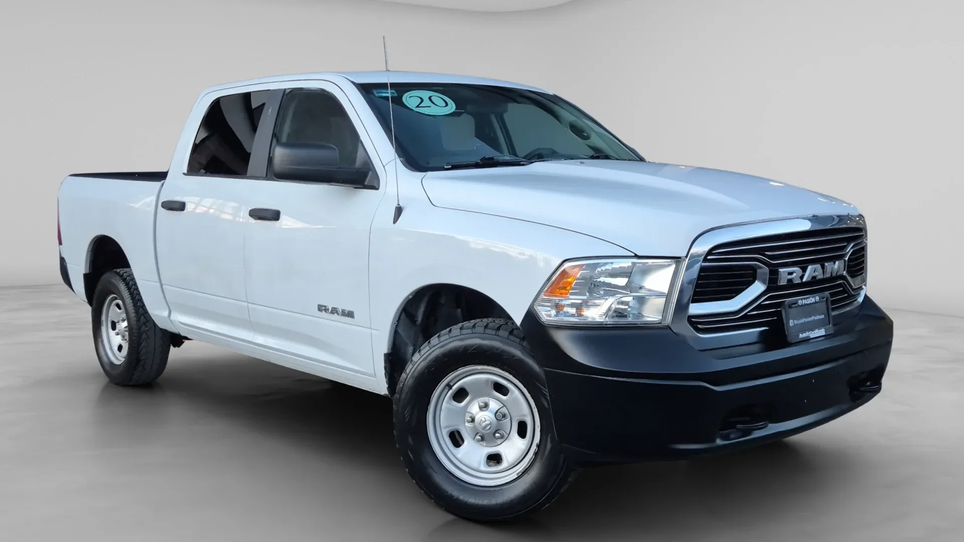 RAM 1500 2020 CREW CAB SLT 4X4