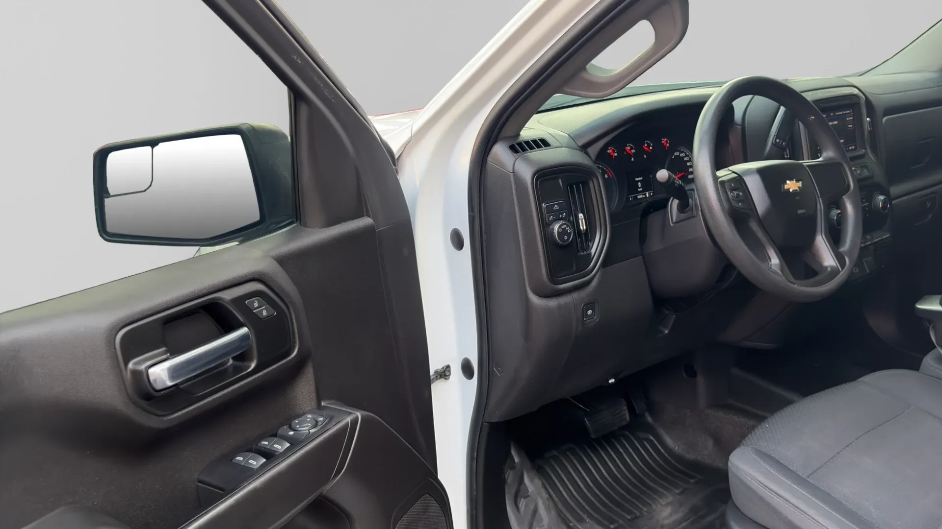 CHEVROLET SILVERADO 2020 PAQ E. WT DOBLE CABINA 4X2 MOTOR V6 4.3L (CDV) image 23