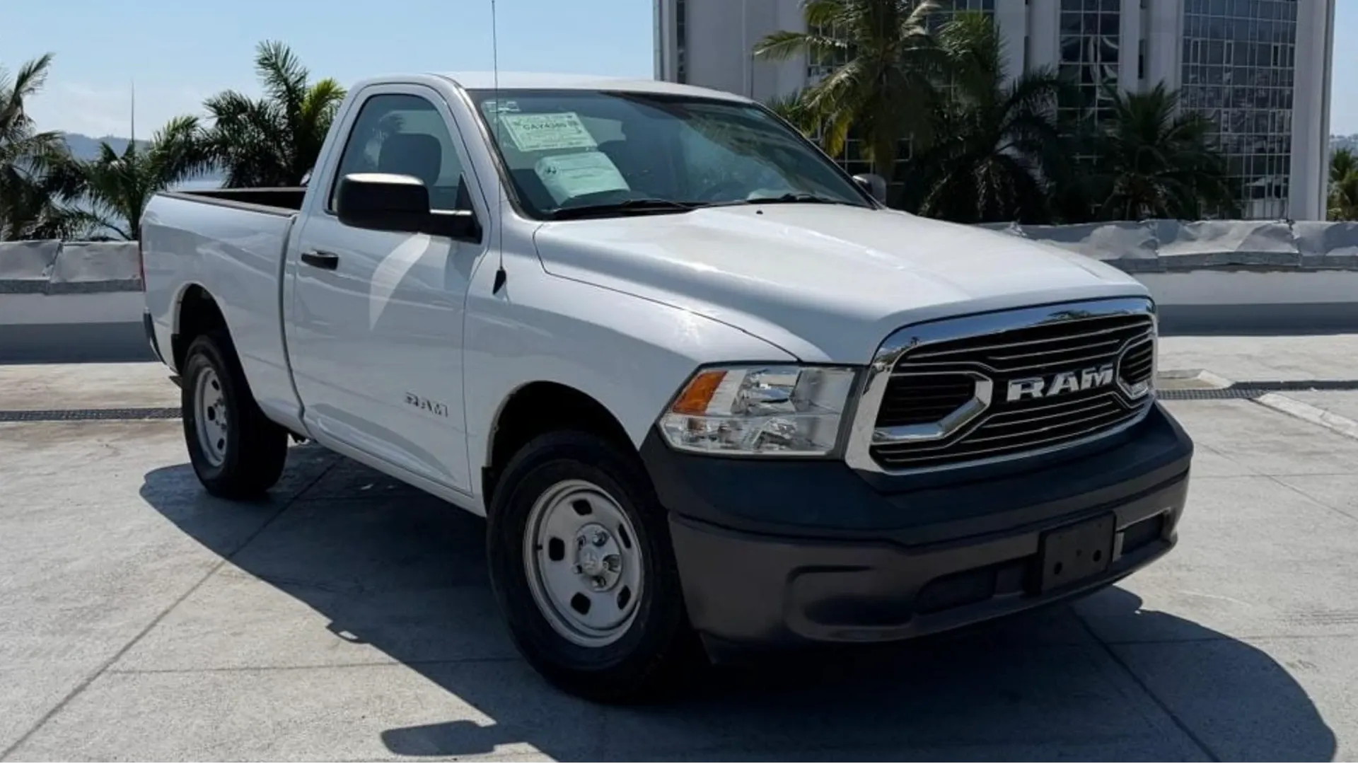 RAM 1500 ST 4X2 MMA