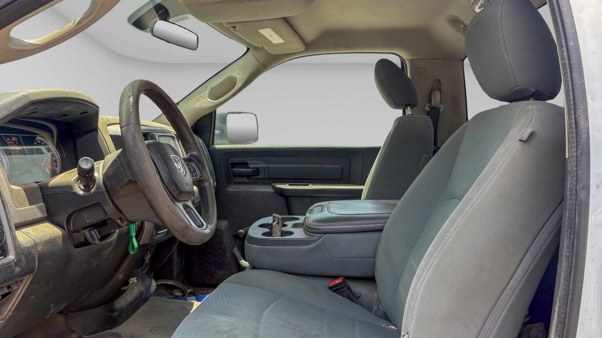 RAM 1500  ST CABINA REGULAR image 13