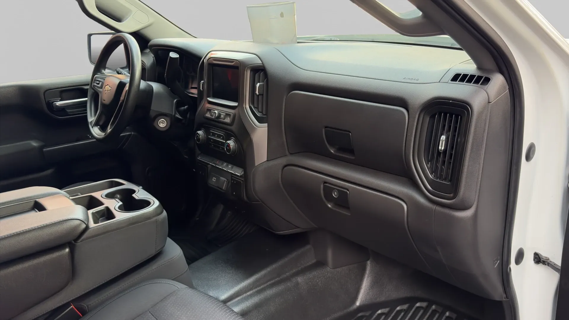 CHEVROLET SILVERADO 2020 PAQ E. WT DOBLE CABINA 4X2 MOTOR V6 4.3L (CDV) image 22