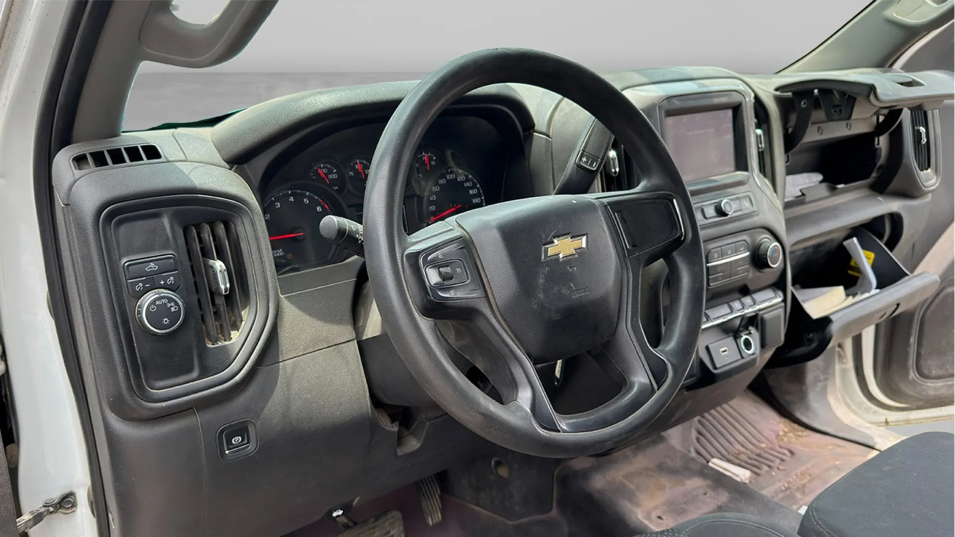 CHEVROLET SILVERADO *2020* CFE image 13