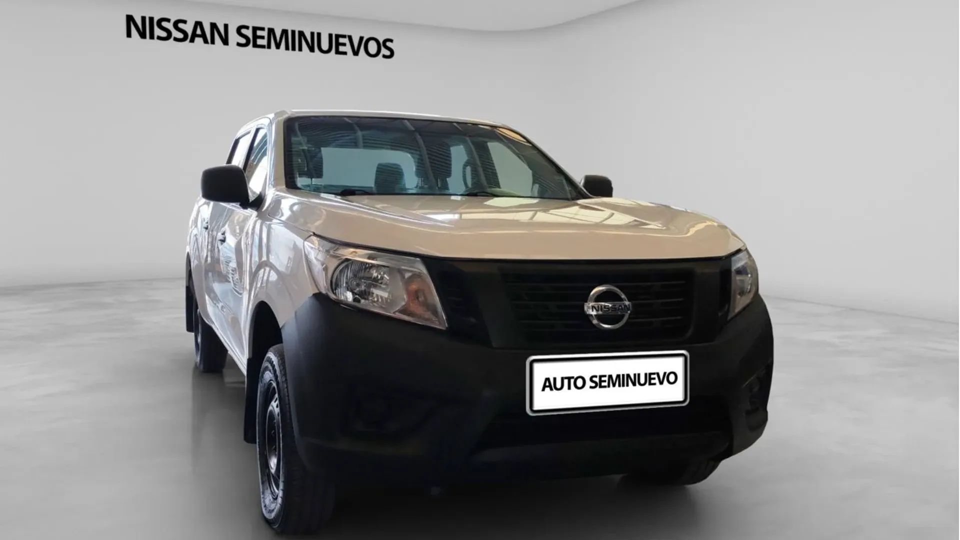 NP300 DOBLE CABINA SE IAX