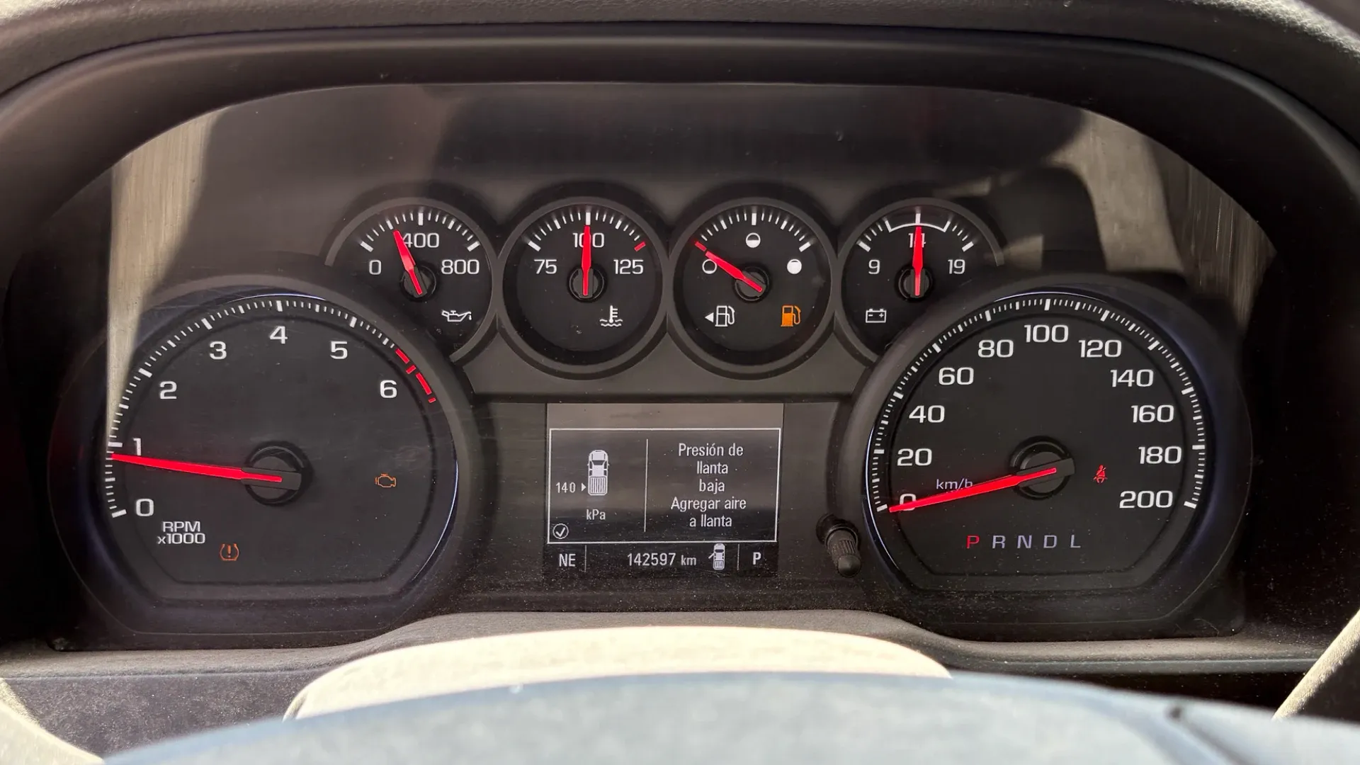 CHEVROLET SILVERADO *2020* CFE image 12
