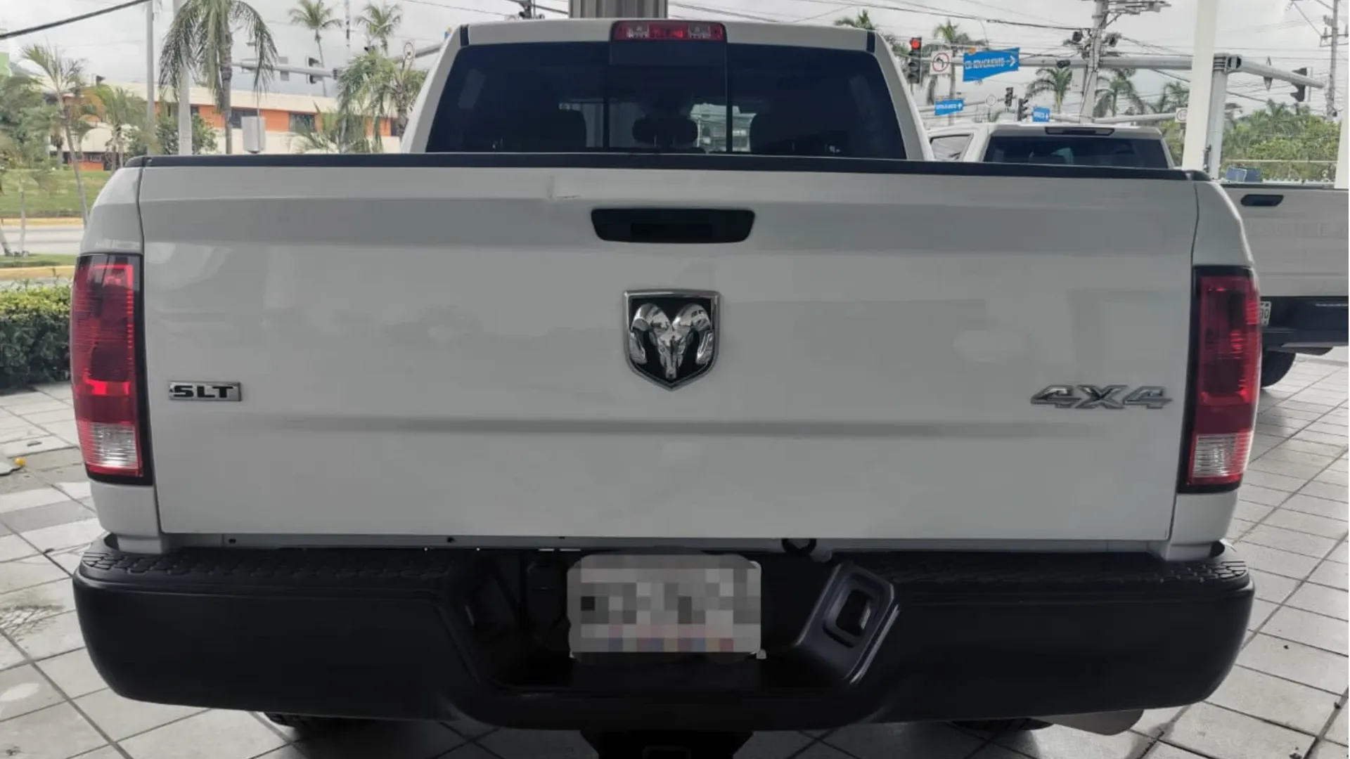 RAM 1500 CREW CAB SLT MMA image 8