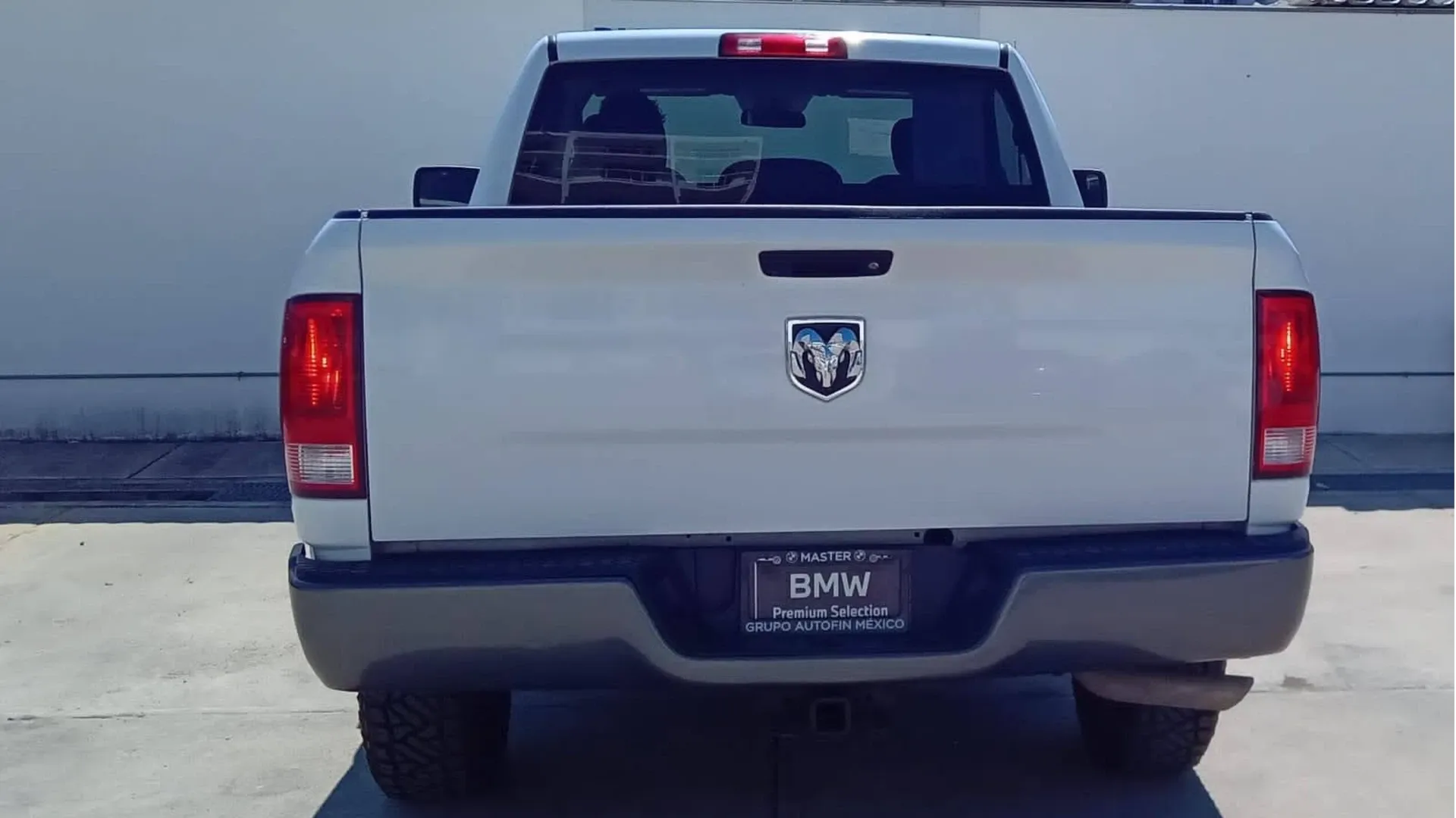 RAM 1500 ST 4X2 MMA image 9