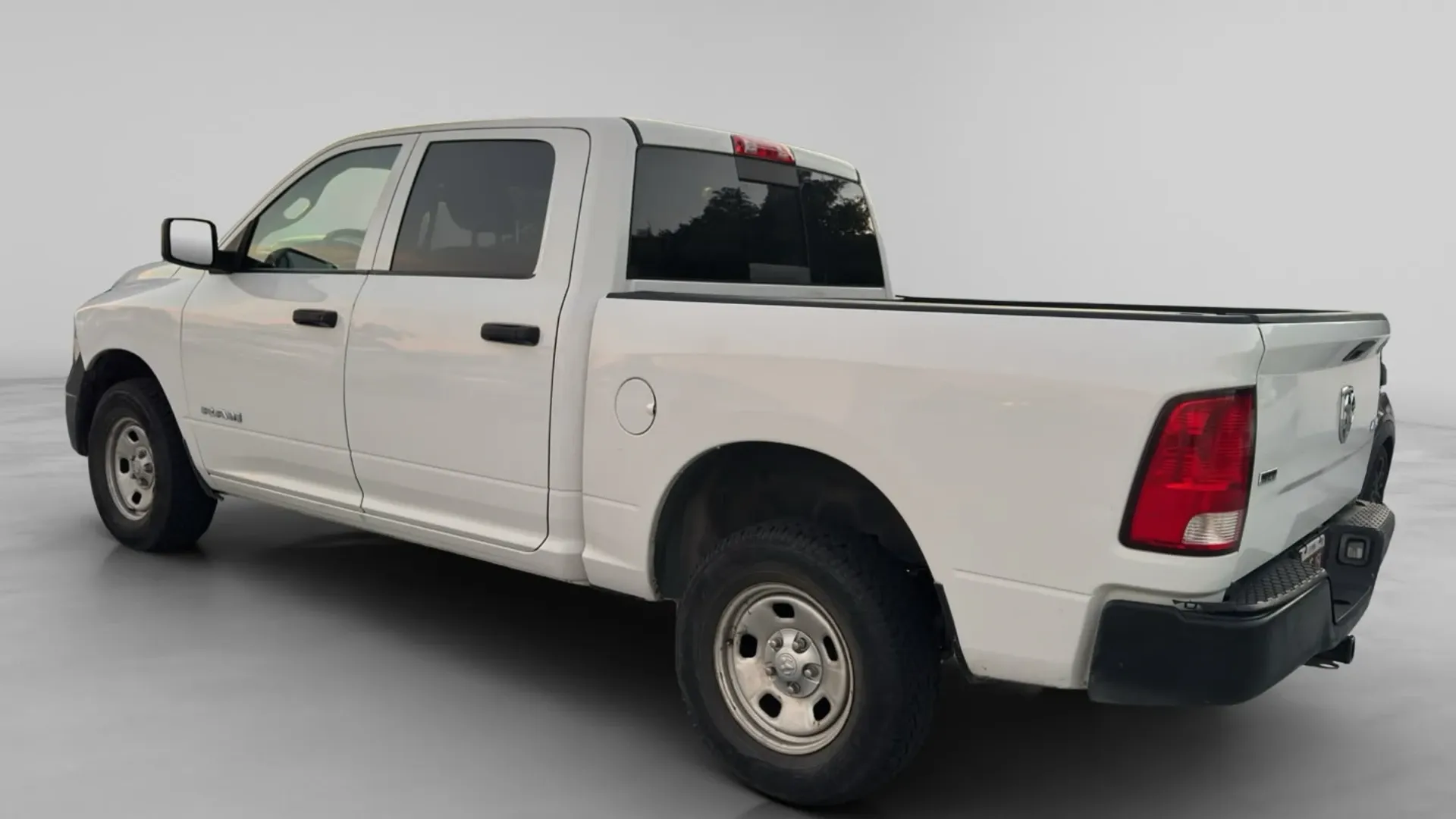 RAM 1500 CREW CAB SLT 4X4 MMA image 8