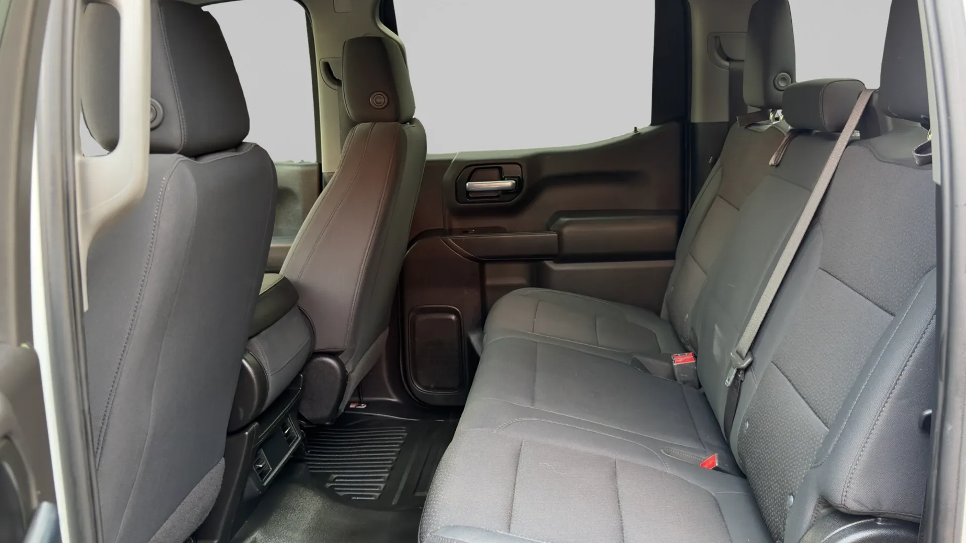 CHEVROLET SILVERADO 2020 PAQ E. WT DOBLE CABINA 4X2 MOTOR V6 4.3L (CDV) image 29